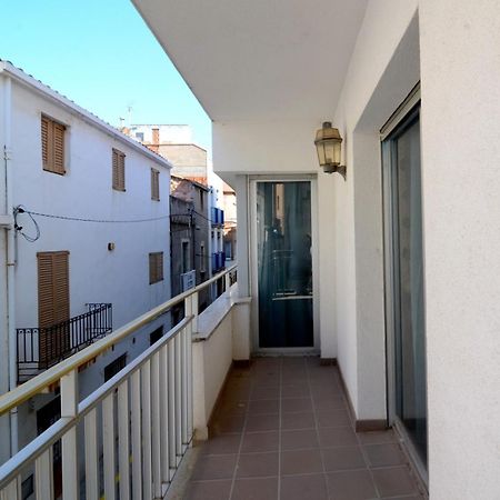 Apartamentos Puig Sureda L' Escala Exterior foto