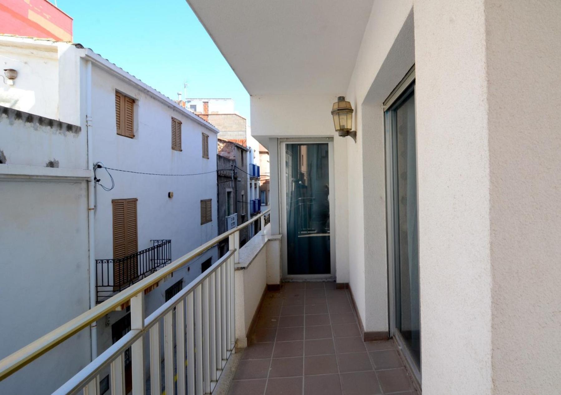 Apartamentos Puig Sureda L' Escala Exterior foto