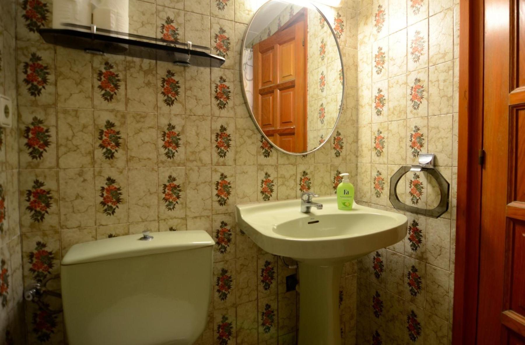 Apartamentos Puig Sureda L' Escala Exterior foto