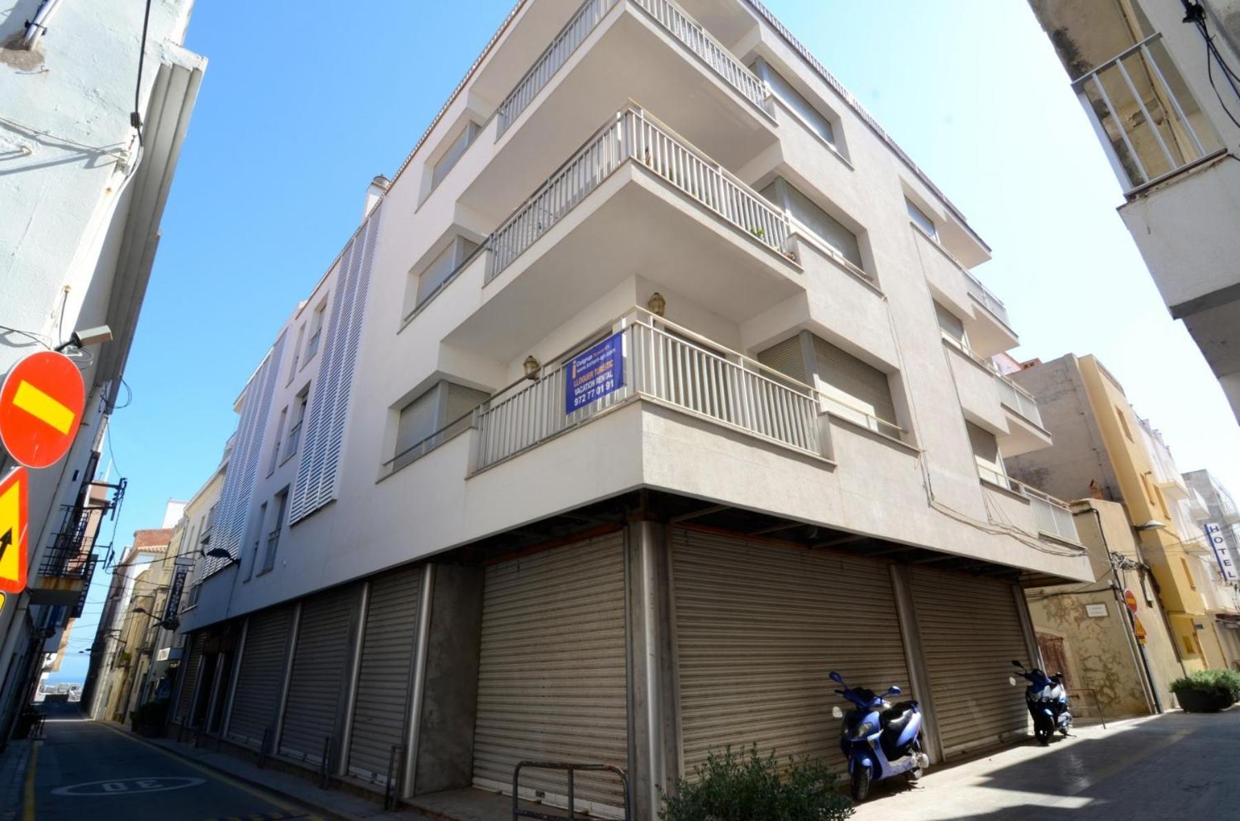 Apartamentos Puig Sureda L' Escala Exterior foto