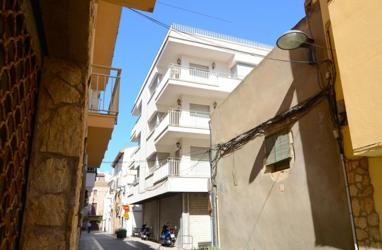 Apartamentos Puig Sureda L' Escala Exterior foto